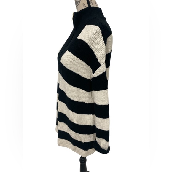 Express Black and Cream Turtleneck Striped Oversized Sweater SZ Small EUC - Picture 5 of 6